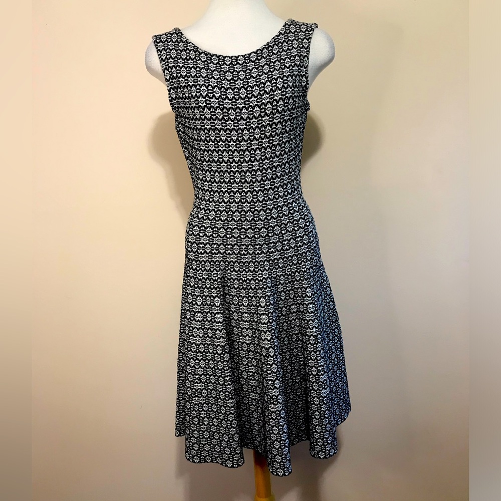 Milly Women’s Black and White Sleeveless Dress